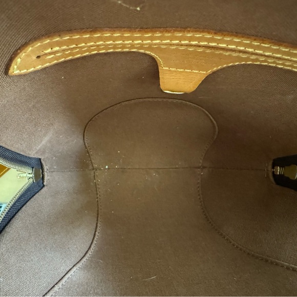 Louis Vuitton Backpack - Picture 13 of 14